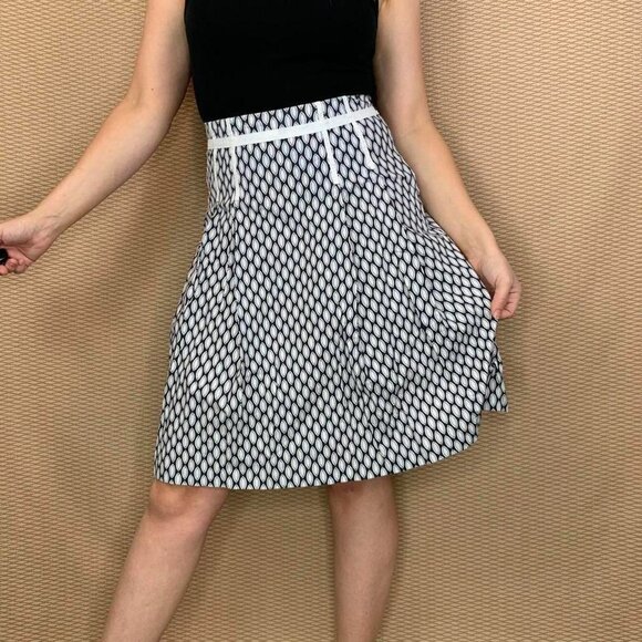 Gap A-Line Y2K stretch skirt in white and Navy size 10 - Picture 8 of 8
